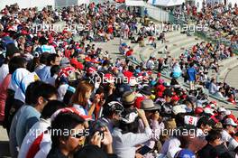 Fans. 12.10.2013. Formula 1 World Championship, Rd 15, Japanese Grand Prix, Suzuka, Japan, Qualifying Day.