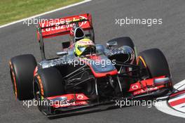 Sergio Perez (MEX) McLaren MP4-28. 12.10.2013. Formula 1 World Championship, Rd 15, Japanese Grand Prix, Suzuka, Japan, Qualifying Day.