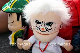 A Bernie Ecclestone (GBR) CEO Formula One Group (FOM) glove puppet. 12.10.2013. Formula 1 World Championship, Rd 15, Japanese Grand Prix, Suzuka, Japan, Qualifying Day.