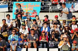 Fans. 10.10.2013. Formula 1 World Championship, Rd 15, Japanese Grand Prix, Suzuka, Japan, Preparation Day.