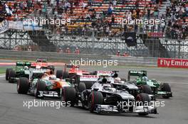 Valtteri Bottas (FIN) Williams FW35 at the start of the race. 06.10.2013. Formula 1 World Championship, Rd 14, Korean Grand Prix, Yeongam, South Korea, Race Day.