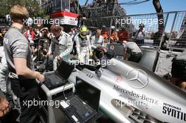 Nico Rosberg (GER) Mercedes AMG F1 W04 on the grid. 26.05.2013. Formula 1 World Championship, Rd 6, Monaco Grand Prix, Monte Carlo, Monaco, Race Day.