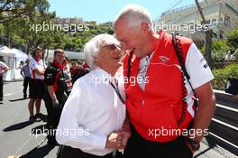 (L to R): Bernie Ecclestone (GBR) CEO Formula One Group (FOM) with John Booth (GBR) Marussia F1 Team Team Principal on the grid. 26.05.2013. Formula 1 World Championship, Rd 6, Monaco Grand Prix, Monte Carlo, Monaco, Race Day.
