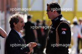 (L to R): Alain Prost (FRA) with Eric Boullier (FRA) Lotus F1 Team Principal. 26.05.2013. Formula 1 World Championship, Rd 6, Monaco Grand Prix, Monte Carlo, Monaco, Race Day.
