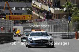 Nico Rosberg (GER) Mercedes AMG F1 W04 leads behind the FIA Safety Car. 26.05.2013. Formula 1 World Championship, Rd 6, Monaco Grand Prix, Monte Carlo, Monaco, Race Day.