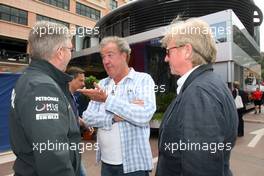 Jeremy Clarkson (GBR) Top Gear TV Presenter (Centre) with Ross Brawn (GBR) Mercedes AMG F1 Team Principal (Left). 25.05.2013. Formula 1 World Championship, Rd 6, Monaco Grand Prix, Monte Carlo, Monaco, Qualifying Day