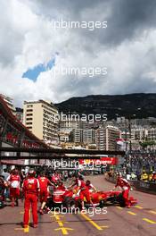Fernando Alonso (ESP) Ferrari F138 in the pits. 25.05.2013. Formula 1 World Championship, Rd 6, Monaco Grand Prix, Monte Carlo, Monaco, Qualifying Day