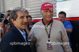 (L to R): Alain Prost (FRA) with Niki Lauda (AUT) Mercedes Non-Executive Chairman. 26.05.2013. Formula 1 World Championship, Rd 6, Monaco Grand Prix, Monte Carlo, Monaco, Race Day.