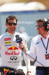 Mark Webber (AUS) Red Bull Racing with Will Buxton (GBR) NBS Sports Network TV Presenter. 23.05.2013. Formula 1 World Championship, Rd 6, Monaco Grand Prix, Monte Carlo, Monaco, Practice Day.