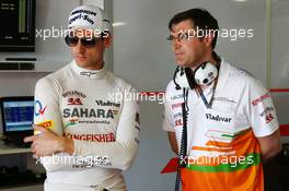 (L to R): Adrian Sutil (GER) Sahara Force India F1 with Bradley Joyce (GBR) Sahara Force India F1 Race Engineer. 23.05.2013. Formula 1 World Championship, Rd 6, Monaco Grand Prix, Monte Carlo, Monaco, Practice Day.