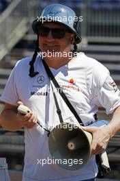A fan. 22.05.2013. Formula 1 World Championship, Rd 6, Monaco Grand Prix, Monte Carlo, Monaco, Preparation Day.