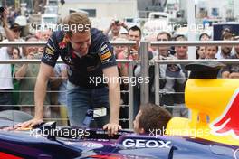 Sebastian Vettel (GER) Red Bull Racing with Sebastien Ogier (FRA) Rally Driver. 22.05.2013. Formula 1 World Championship, Rd 6, Monaco Grand Prix, Monte Carlo, Monaco, Preparation Day.