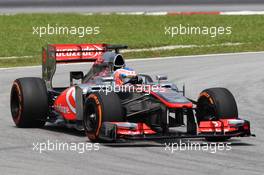 Jenson Button (GBR) McLaren MP4-28. 22.03.2013. Formula 1 World Championship, Rd 2, Malaysian Grand Prix, Sepang, Malaysia, Friday.