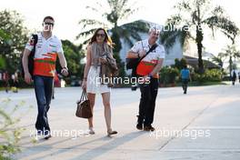 Paul di Resta (GBR) Sahara Force India F1 with his girlfriend Laura Jordan (GBR) and Gerry Convy (GBR) Personal Trainer. 22.03.2013. Formula 1 World Championship, Rd 2, Malaysian Grand Prix, Sepang, Malaysia, Friday.