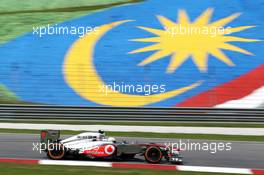Sergio Perez (MEX) McLaren MP4-28. 22.03.2013. Formula 1 World Championship, Rd 2, Malaysian Grand Prix, Sepang, Malaysia, Friday.