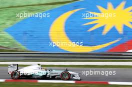 Lewis Hamilton (GBR) Mercedes AMG F1 W04. 22.03.2013. Formula 1 World Championship, Rd 2, Malaysian Grand Prix, Sepang, Malaysia, Friday.