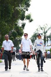 (L to R): Beat Zehnder (SUI) Sauber F1 Team Manager with Nico Hulkenberg (GER) Sauber and Esteban Gutierrez (MEX) Sauber. 22.03.2013. Formula 1 World Championship, Rd 2, Malaysian Grand Prix, Sepang, Malaysia, Friday.