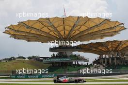 Sergio Perez (MEX) McLaren MP4-28. 23.03.2013. Formula 1 World Championship, Rd 2, Malaysian Grand Prix, Sepang, Malaysia, Saturday.