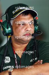 Tony Fernandes (MAL) Caterham F1 Team. 23.03.2013. Formula 1 World Championship, Rd 2, Malaysian Grand Prix, Sepang, Malaysia, Saturday.
