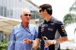 (L to R): John Button (GBR) with Mark Webber (AUS) Red Bull Racing. 21.03.2013. Formula 1 World Championship, Rd 2, Malaysian Grand Prix, Sepang, Malaysia, Thursday.