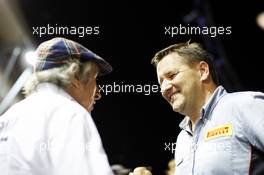 (L to R): Jackie Stewart (GBR) with Paul Hembery (GBR) Pirelli Motorsport Director. 20.09.2013. Formula 1 World Championship, Rd 13, Singapore Grand Prix, Singapore, Singapore, Practice Day.