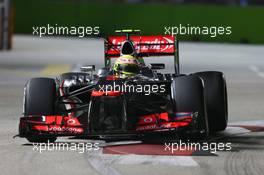 Sergio Perez (MEX) McLaren MP4-28. 20.09.2013. Formula 1 World Championship, Rd 13, Singapore Grand Prix, Singapore, Singapore, Practice Day.