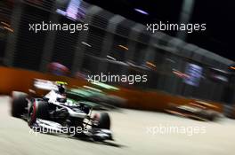 Valtteri Bottas (FIN) Williams FW35. 20.09.2013. Formula 1 World Championship, Rd 13, Singapore Grand Prix, Singapore, Singapore, Practice Day.