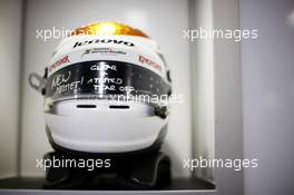 The helmet of Adrian Sutil (GER) Sahara Force India F1. 20.09.2013. Formula 1 World Championship, Rd 13, Singapore Grand Prix, Singapore, Singapore, Practice Day.