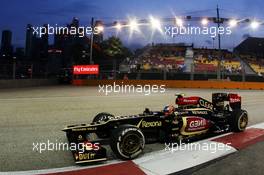 Romain Grosjean (FRA) Lotus F1 E21. 20.09.2013. Formula 1 World Championship, Rd 13, Singapore Grand Prix, Singapore, Singapore, Practice Day.