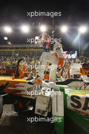 Paul di Resta (GBR) Sahara Force India VJM06 on the grid. 22.09.2013. Formula 1 World Championship, Rd 13, Singapore Grand Prix, Singapore, Singapore, Race Day.