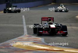 Sergio Perez (MEX), McLaren Mercedes  21.09.2013. Formula 1 World Championship, Rd 13, Singapore Grand Prix, Singapore, Singapore, Qualifying Day.