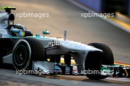 Lewis Hamilton (GBR), Mercedes Grand Prix  21.09.2013. Formula 1 World Championship, Rd 13, Singapore Grand Prix, Singapore, Singapore, Qualifying Day.