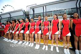 Grid girls. 22.09.2013. Formula 1 World Championship, Rd 13, Singapore Grand Prix, Singapore, Singapore, Race Day.