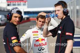 (L to R): Carlos Sainz Jnr (ESP) Scuderia Toro Rosso Test Driver with Antonio Felix da Costa (POR) Red Bull Racing Test Driver and Daniil Kvyat (RUS) Scuderia Toro Rosso Test Driver. 18.07.2013. Formula One Young Drivers Test, Day 2, Silverstone, England.