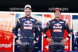 (L to R): Jean-Eric Vergne (FRA) Scuderia Toro Rosso and Daniel Ricciardo (AUS) Scuderia Toro Rosso. 04.02.2013. Scuderia Toro Rosso STR8 Launch, Jerez, Spain.