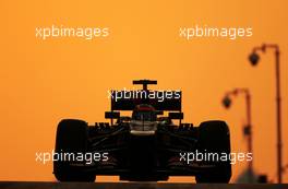 Kimi Raikkonen (FIN), Lotus F1 Team  01.11.2013. Formula 1 World Championship, Rd 17, Abu Dhabi Grand Prix, Yas Marina Circuit, Abu Dhabi, Practice Day.