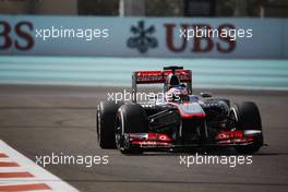 Jenson Button (GBR) McLaren MP4-28. 01.11.2013. Formula 1 World Championship, Rd 17, Abu Dhabi Grand Prix, Yas Marina Circuit, Abu Dhabi, Practice Day.