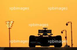Fernando Alonso (ESP), Scuderia Ferrari  01.11.2013. Formula 1 World Championship, Rd 17, Abu Dhabi Grand Prix, Yas Marina Circuit, Abu Dhabi, Practice Day.