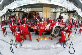 Ferrari practice pit stops. 01.11.2013. Formula 1 World Championship, Rd 17, Abu Dhabi Grand Prix, Yas Marina Circuit, Abu Dhabi, Practice Day.