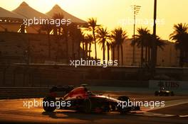 Max Chilton (GBR) Marussia F1 Team MR02. 01.11.2013. Formula 1 World Championship, Rd 17, Abu Dhabi Grand Prix, Yas Marina Circuit, Abu Dhabi, Practice Day.