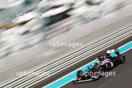 Nico Hulkenberg (GER) Sauber C32. 01.11.2013. Formula 1 World Championship, Rd 17, Abu Dhabi Grand Prix, Yas Marina Circuit, Abu Dhabi, Practice Day.