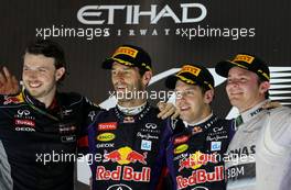 Mark Webber (AUS), Red Bull Racing, Sebastian Vettel (GER), Red Bull Racing and Nico Rosberg (GER), Mercedes GP  03.11.2013. Formula 1 World Championship, Rd 17, Abu Dhabi Grand Prix, Yas Marina Circuit, Abu Dhabi, Race Day.