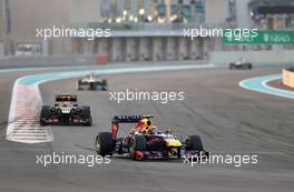 Mark Webber (AUS), Red Bull Racing  03.11.2013. Formula 1 World Championship, Rd 17, Abu Dhabi Grand Prix, Yas Marina Circuit, Abu Dhabi, Race Day.
