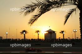 Felipe Massa (BRA) Ferrari F138. 03.11.2013. Formula 1 World Championship, Rd 17, Abu Dhabi Grand Prix, Yas Marina Circuit, Abu Dhabi, Race Day.