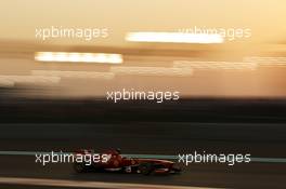 Fernando Alonso (ESP) Ferrari F138. 03.11.2013. Formula 1 World Championship, Rd 17, Abu Dhabi Grand Prix, Yas Marina Circuit, Abu Dhabi, Race Day.