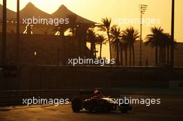 Jules Bianchi (FRA) Marussia F1 Team MR02. 02.11.2013. Formula 1 World Championship, Rd 17, Abu Dhabi Grand Prix, Yas Marina Circuit, Abu Dhabi, Qualifying Day.