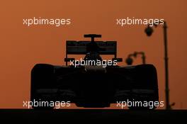 Fernando Alonso (ESP) Ferrari F138. 02.11.2013. Formula 1 World Championship, Rd 17, Abu Dhabi Grand Prix, Yas Marina Circuit, Abu Dhabi, Qualifying Day.