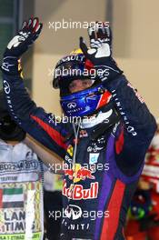 Pole for Mark Webber (AUS) Red Bull Racing. 02.11.2013. Formula 1 World Championship, Rd 17, Abu Dhabi Grand Prix, Yas Marina Circuit, Abu Dhabi, Qualifying Day.
