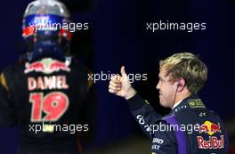 Sebastian Vettel (GER), Red Bull Racing and Daniel Ricciardo (AUS), Scuderia Toro Rosso  02.11.2013. Formula 1 World Championship, Rd 17, Abu Dhabi Grand Prix, Yas Marina Circuit, Abu Dhabi, Qualifying Day.