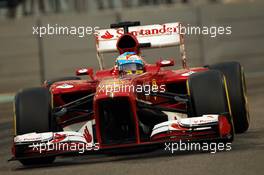 Fernando Alonso (ESP) Ferrari F138. 02.11.2013. Formula 1 World Championship, Rd 17, Abu Dhabi Grand Prix, Yas Marina Circuit, Abu Dhabi, Qualifying Day.
